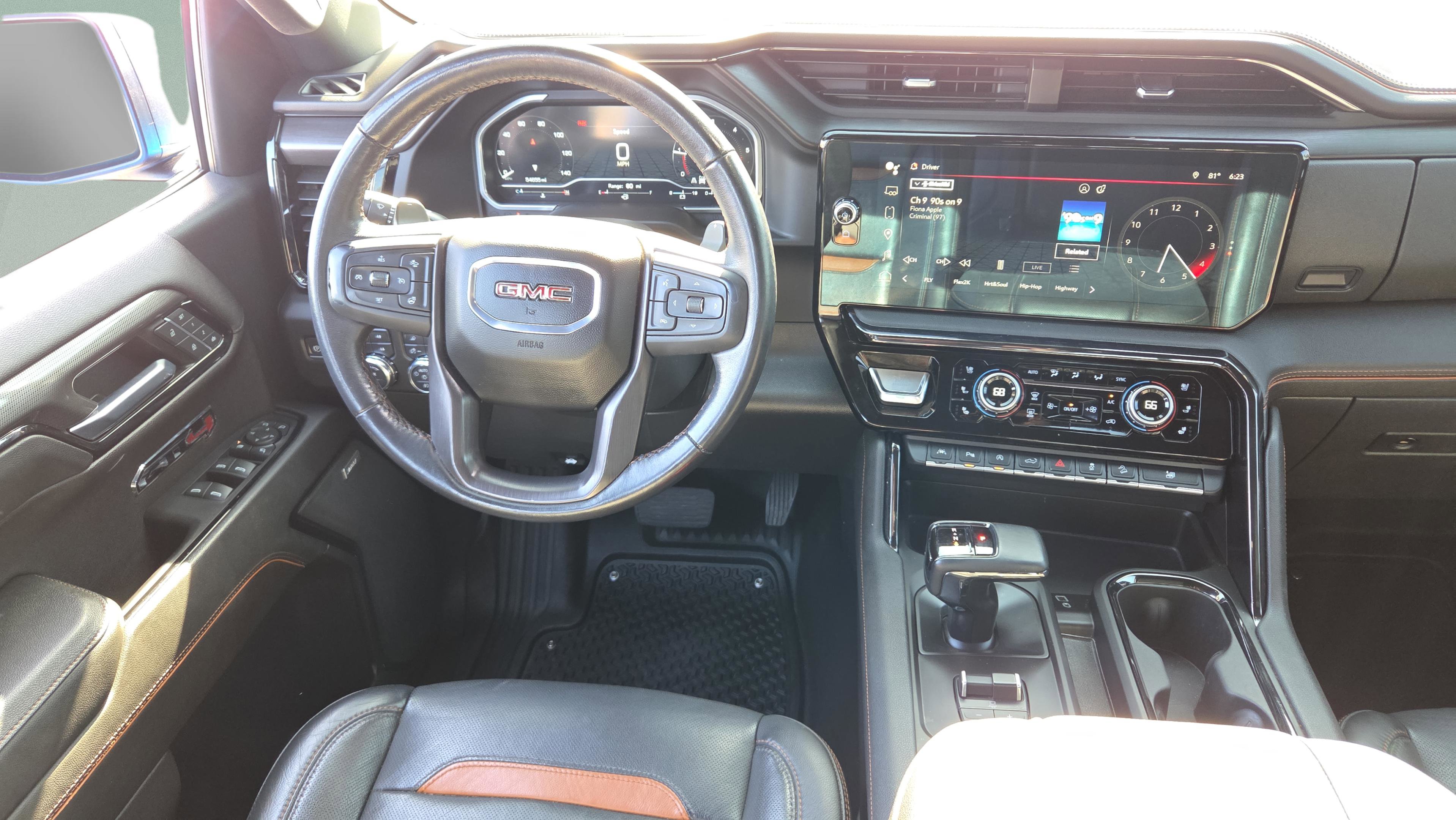 Used 2023 GMC Sierra 1500 AT4 w/ AT4 Premium Package image 11