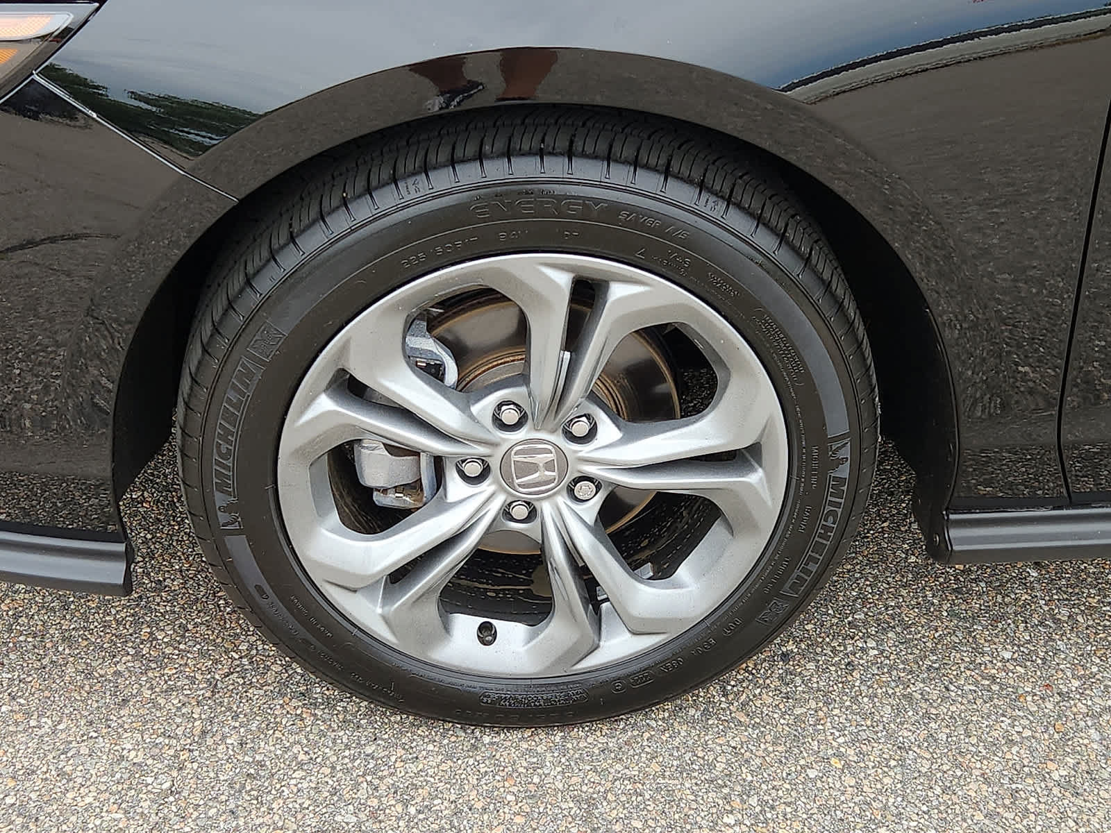 Certified 2024 Honda Accord EX image 9