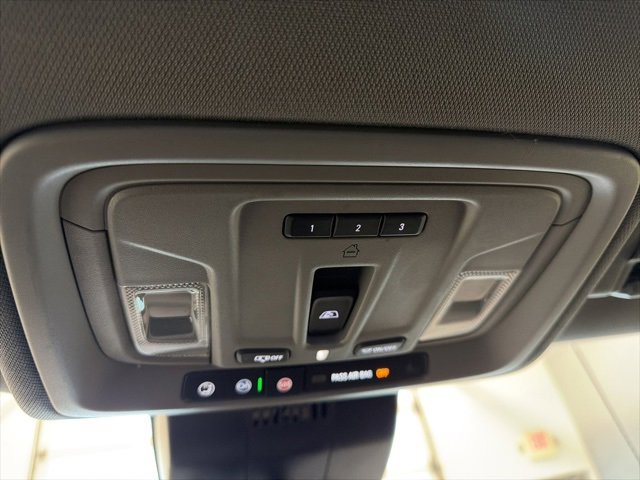 Used 2024 GMC Sierra 1500 Elevation w/ Preferred Package image 12