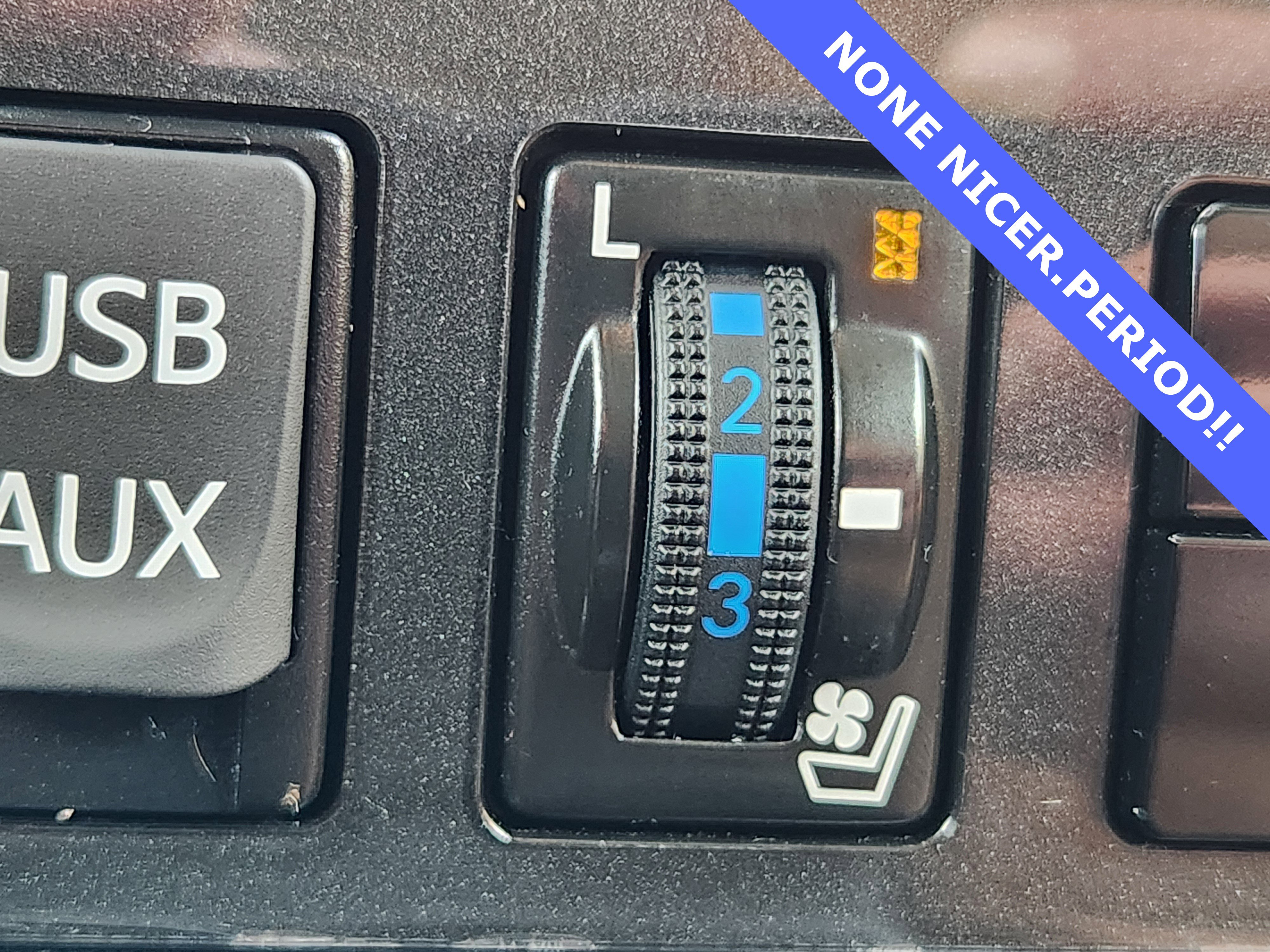 Used 2019 Toyota Sequoia Platinum image 32