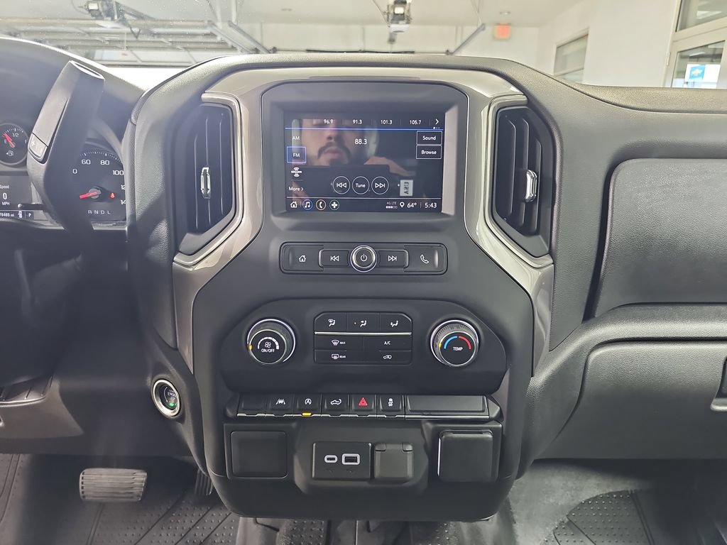 Certified 2023 Chevrolet Silverado 1500 Custom AWD/4WD image 25