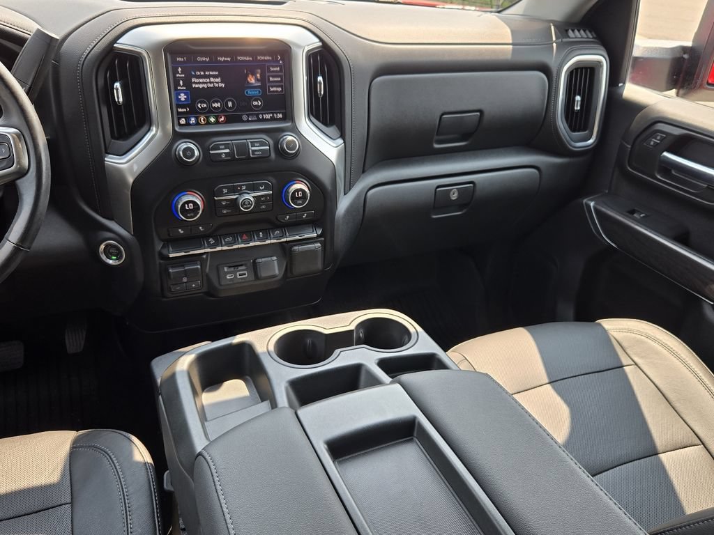 Used 2020 Chevrolet Silverado 3500 LTZ AWD/4WD image 36