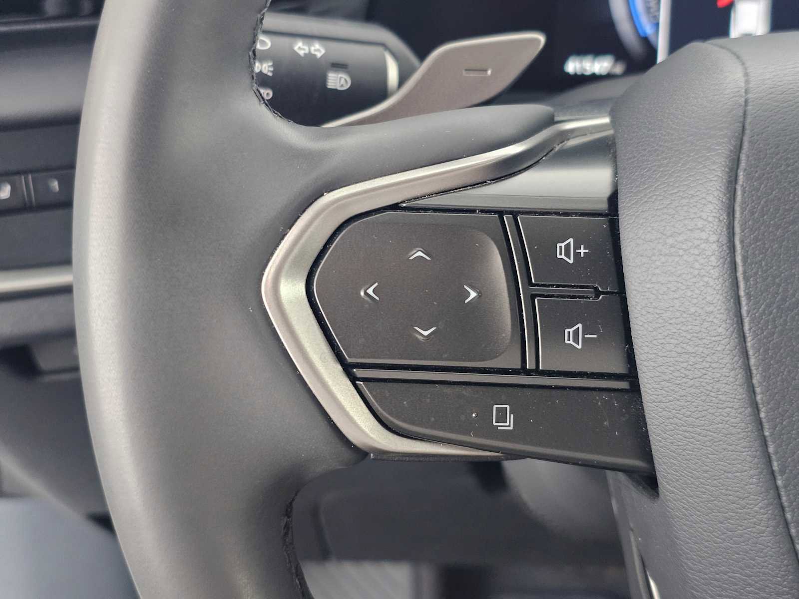Certified 2023 Lexus RZ 450e Premium w/ Technology Package image 27