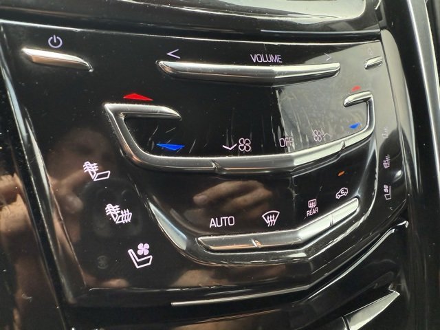 Used 2017 Cadillac Escalade ESV Platinum image 25