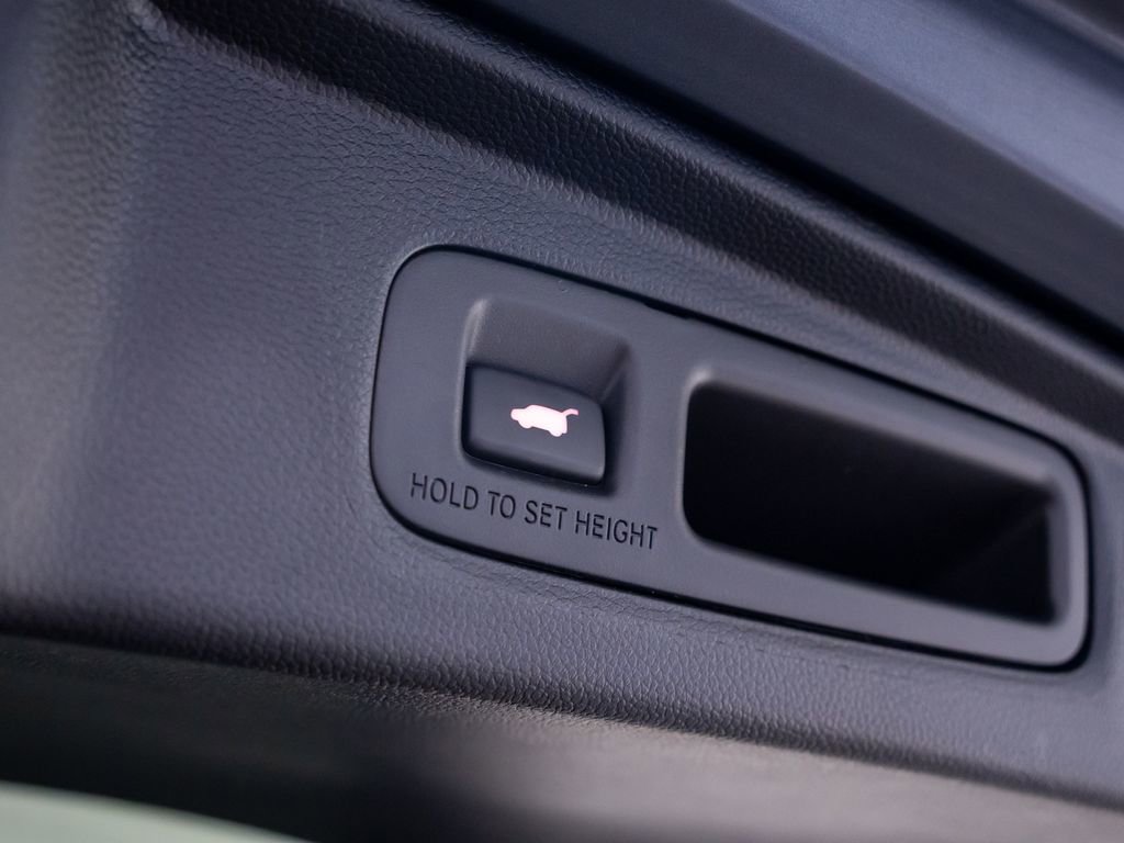 Used 2024 Honda CR-V EX-L image 36