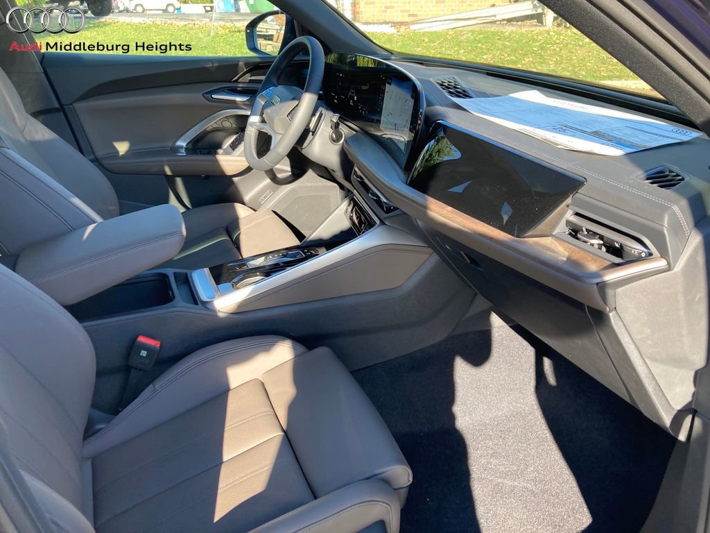 New 2025 Audi Q5 Premium Plus image 35