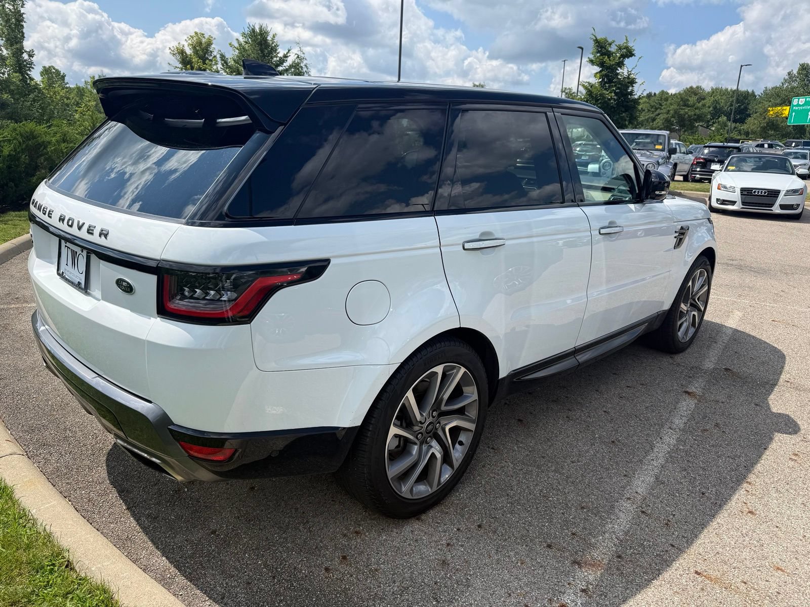 Used 2022 Land Rover Range Rover Sport HSE Silver Edition AWD/4WD image 4