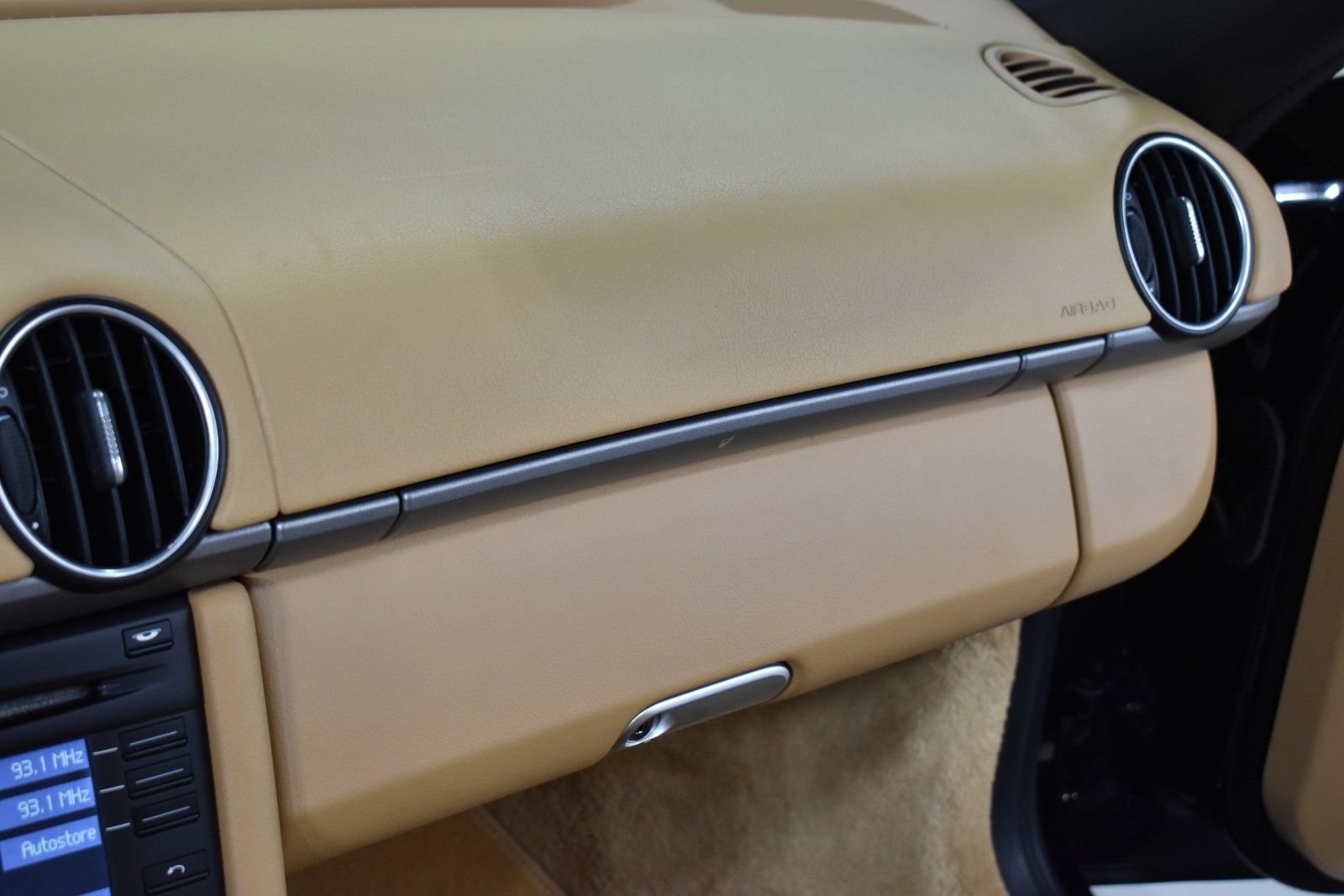 Used 2010 Porsche Boxster RWD image 21