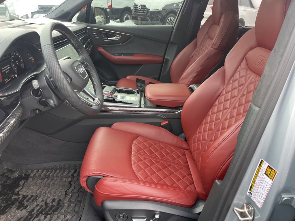 Used 2023 Audi SQ7 Prestige w/ Sport Package image 5