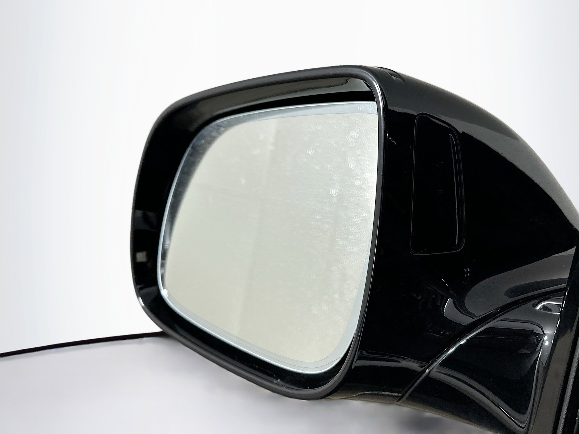 Used 2017 Audi Q5 2.0T Premium Plus w/ Technology Package image 16