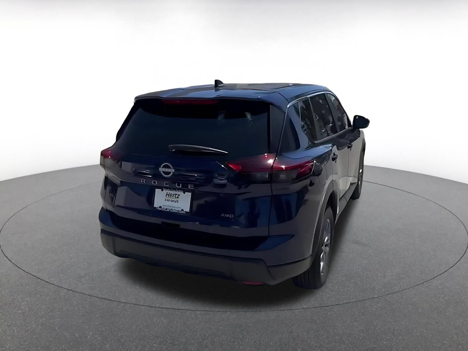 Used 2026 Nissan Rogue SV AWD/4WD image 14