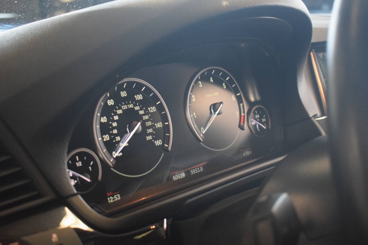 Used 2014 BMW 528i Sedan RWD image 34