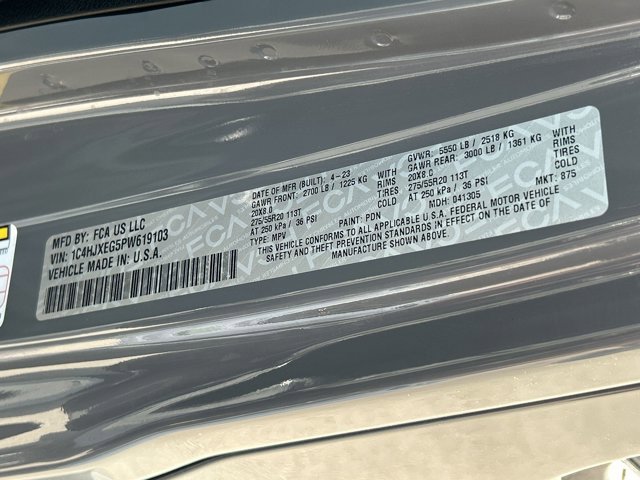 Used 2023 Jeep Wrangler Unlimited Sahara AWD/4WD image 25