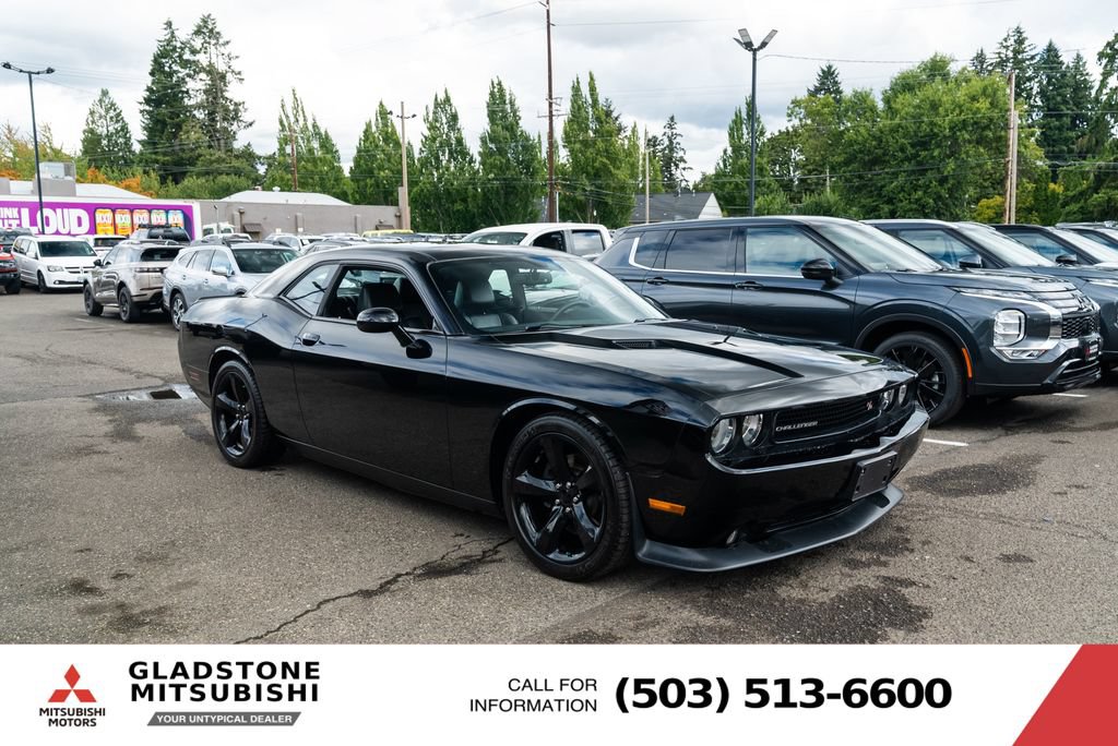 Used 2013 Dodge Challenger R/T Plus RWD image 19