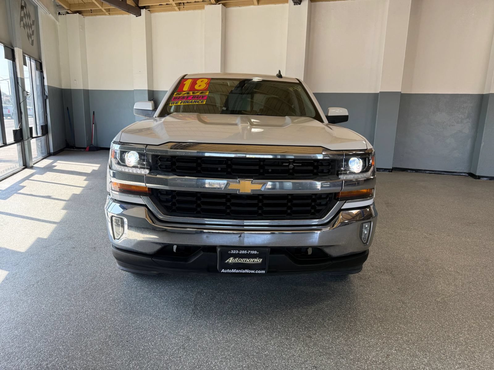 Used 2018 Chevrolet Silverado 1500 LT w/ All Star Edition RWD image 2