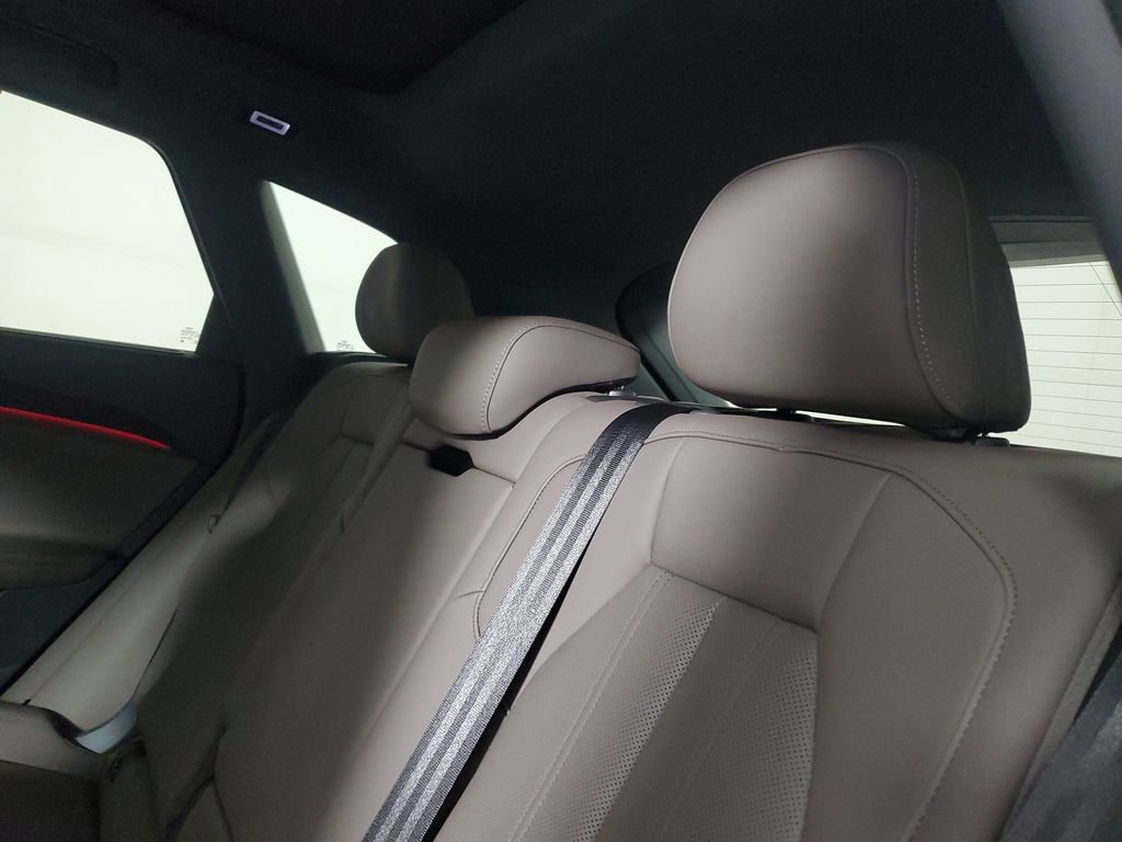 New 2025 Audi Q5 Premium Plus image 13