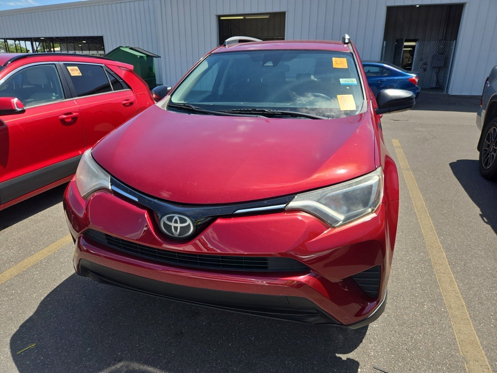 Used 2018 Toyota RAV4 LE image 4