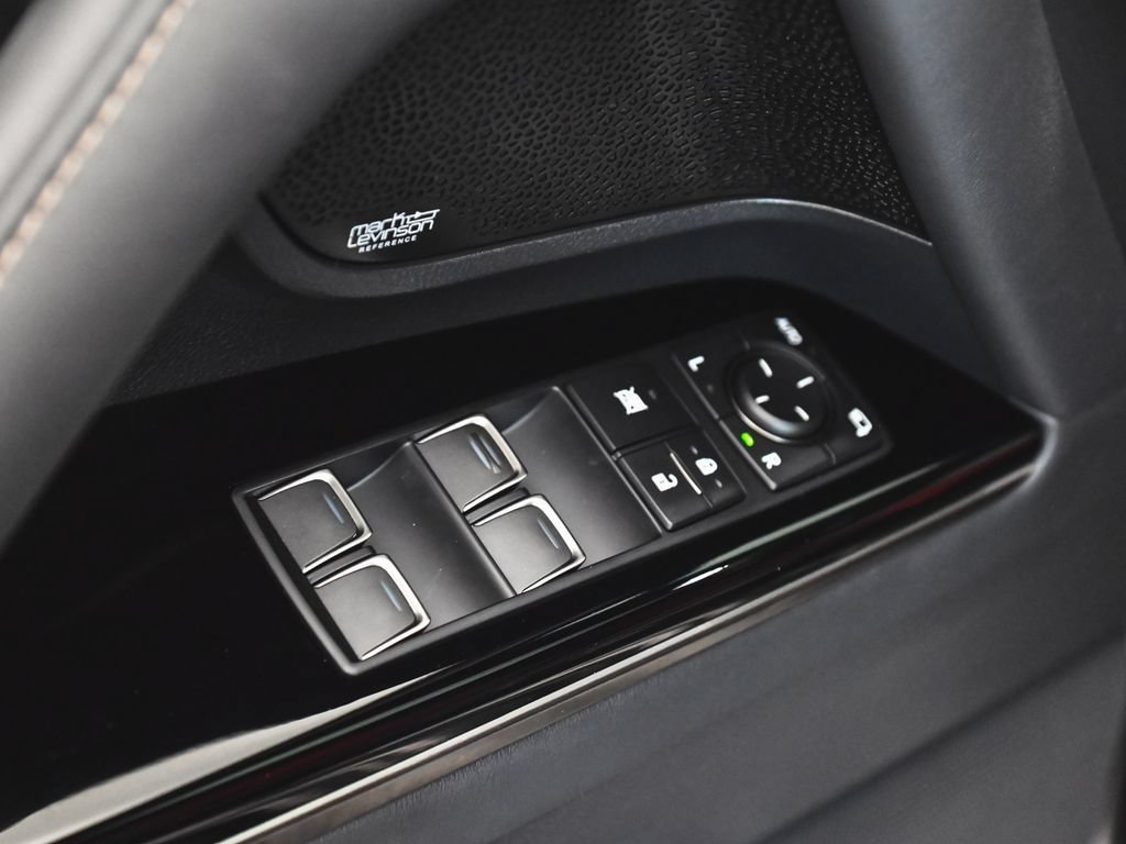 Used 2023 Lexus LX 600 F Sport AWD/4WD image 10