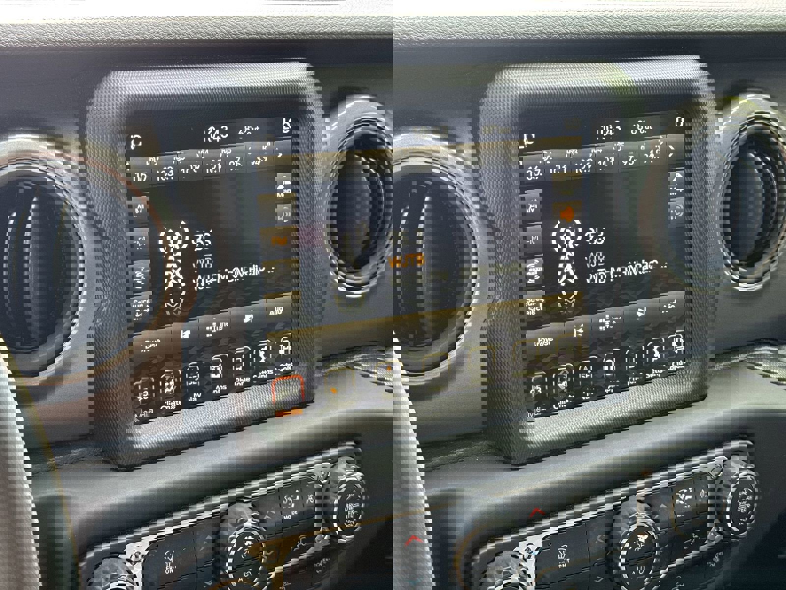 Used 2023 Jeep Wrangler Unlimited w/ 8.4" Radio Group image 23