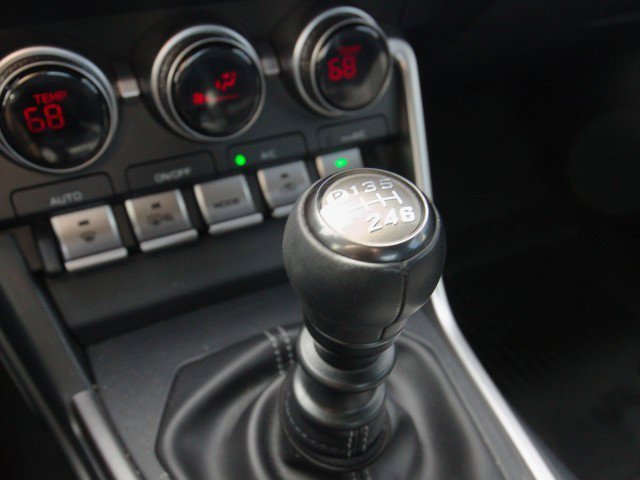 Used 2025 Toyota GR86 Premium w/ ALL Weather Mat Package (TMS) image 22