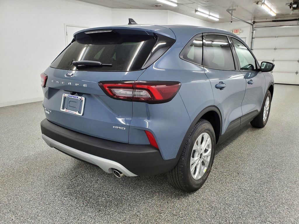New 2026 Ford Escape Active w/ Cold Weather Package AWD/4WD image 4