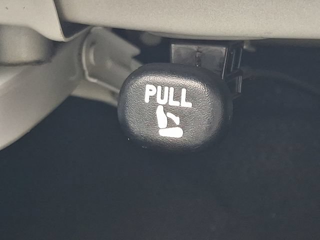 Used 2016 Kia Forte LX FWD image 29