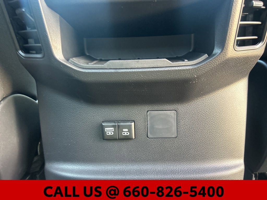 New 2026 Toyota Tundra SR5 AWD/4WD image 9