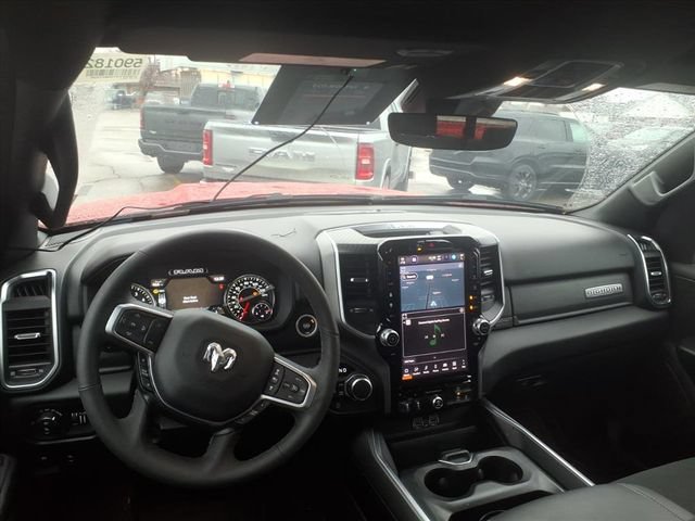 New 2025 RAM 1500 Big Horn AWD/4WD image 10