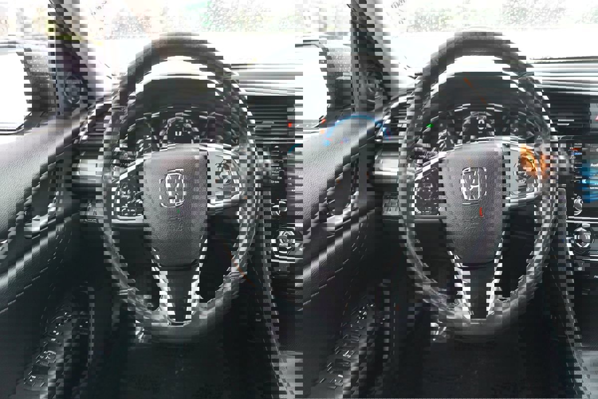 Used 2019 Honda Civic EX-L image 19