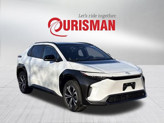 Used 2024 Toyota bZ4X XLE w/ Weather Package
