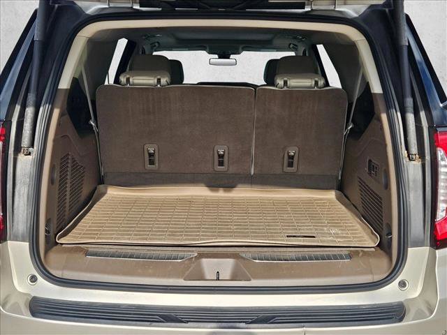 Used 2022 GMC Yukon XL Denali image 7
