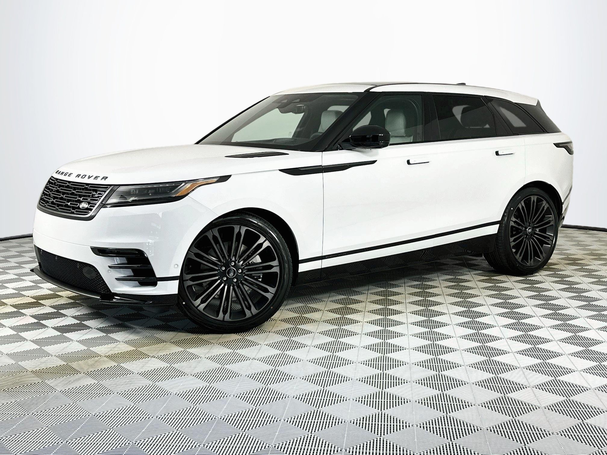 New 2026 Land Rover Range Rover Velar Belgravia