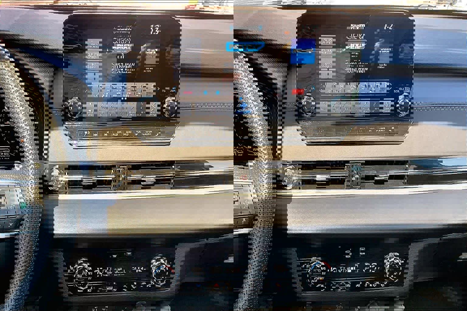 Used 2023 Mitsubishi Outlander SEL image 13