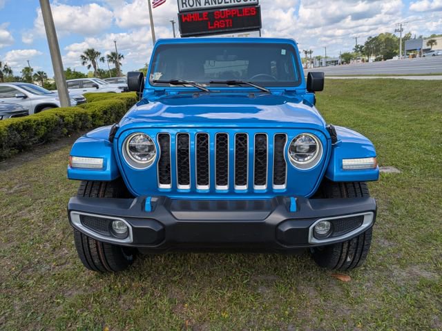 Used 2022 Jeep Wrangler Unlimited Sahara w/ Safety Group image 9