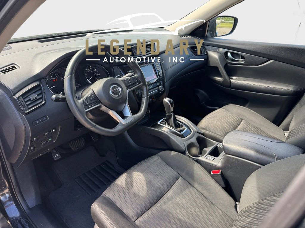Used 2018 Nissan Rogue SV image 9