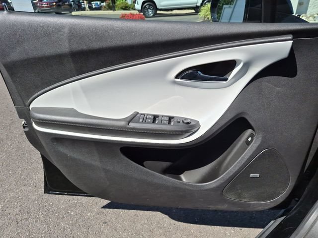Used 2015 Chevrolet Volt Premium w/ Premium Trim Package FWD image 22