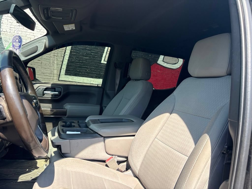Used 2019 Chevrolet Silverado 1500 LT w/ All-Star Edition AWD/4WD image 14