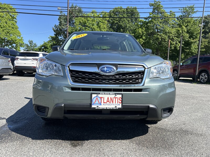 Used 2015 Subaru Forester 2.5i AWD/4WD image 2