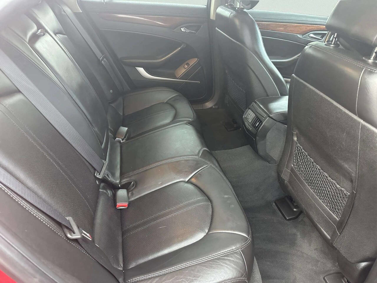 Used 2010 Cadillac CTS Premium image 11