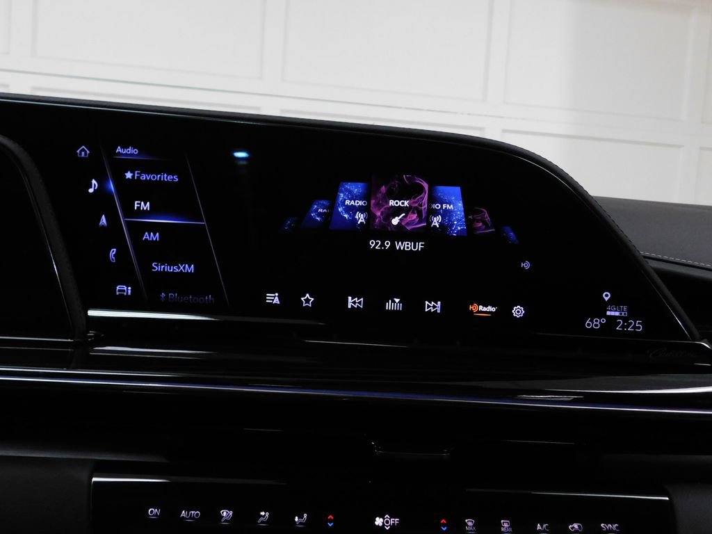 Used 2024 Cadillac Escalade ESV Sport w/ LPO, ONYX Package image 63