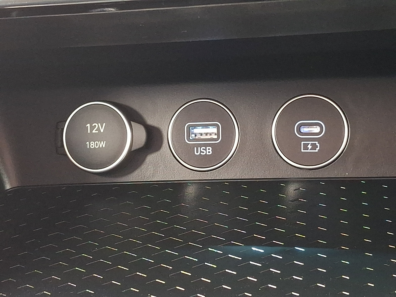 Used 2026 Genesis G70 2.5T AWD/4WD image 25