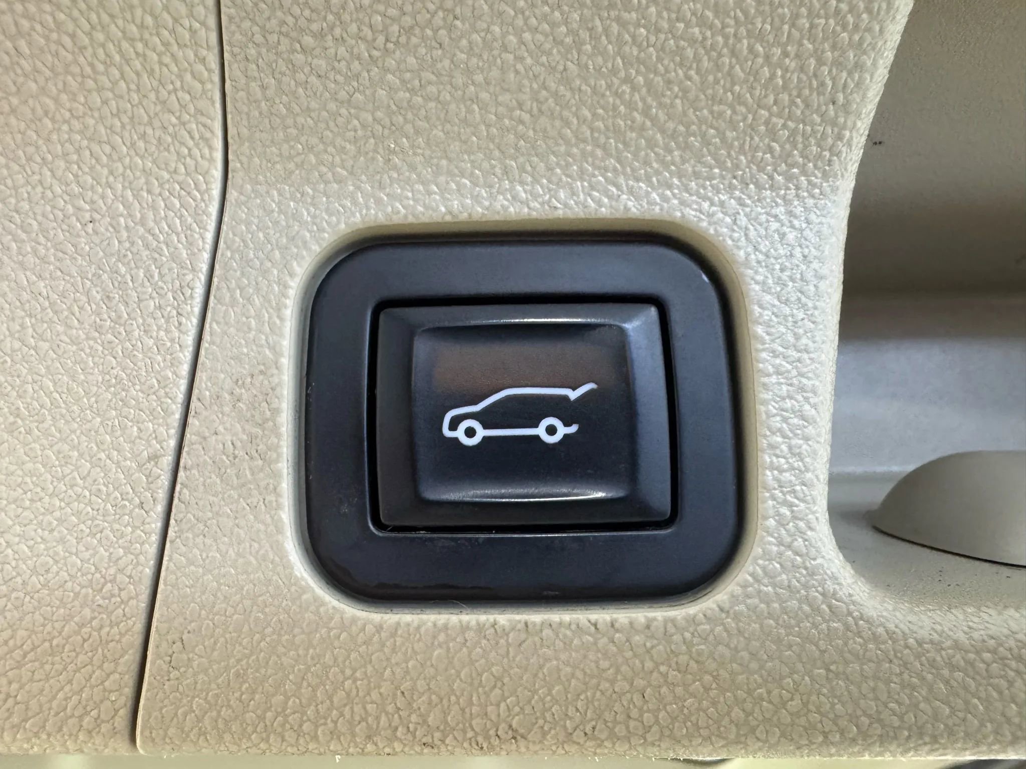 Used 2019 GMC Acadia Denali w/ Technology Package image 28