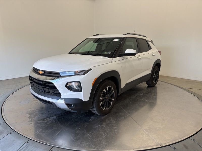 Used 2023 Chevrolet TrailBlazer LT FWD image 3