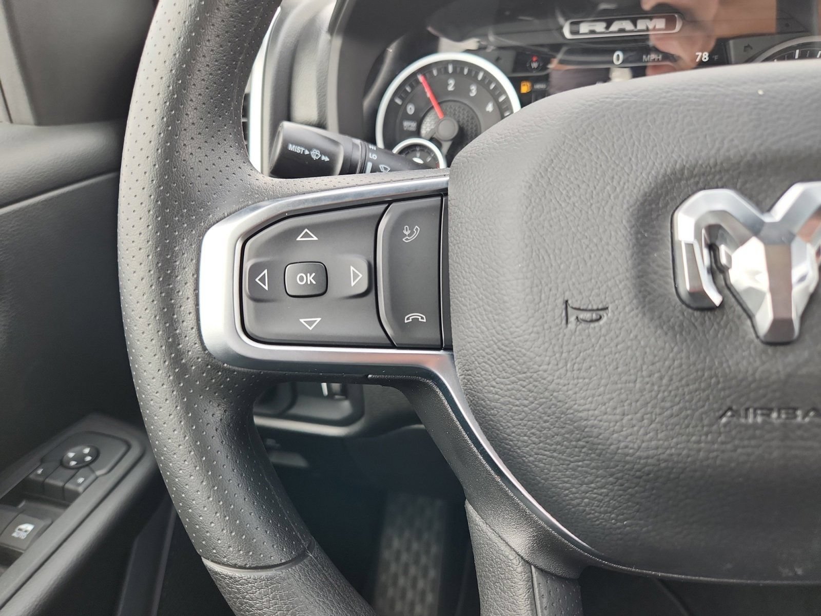New 2026 RAM 1500 Express AWD/4WD image 15