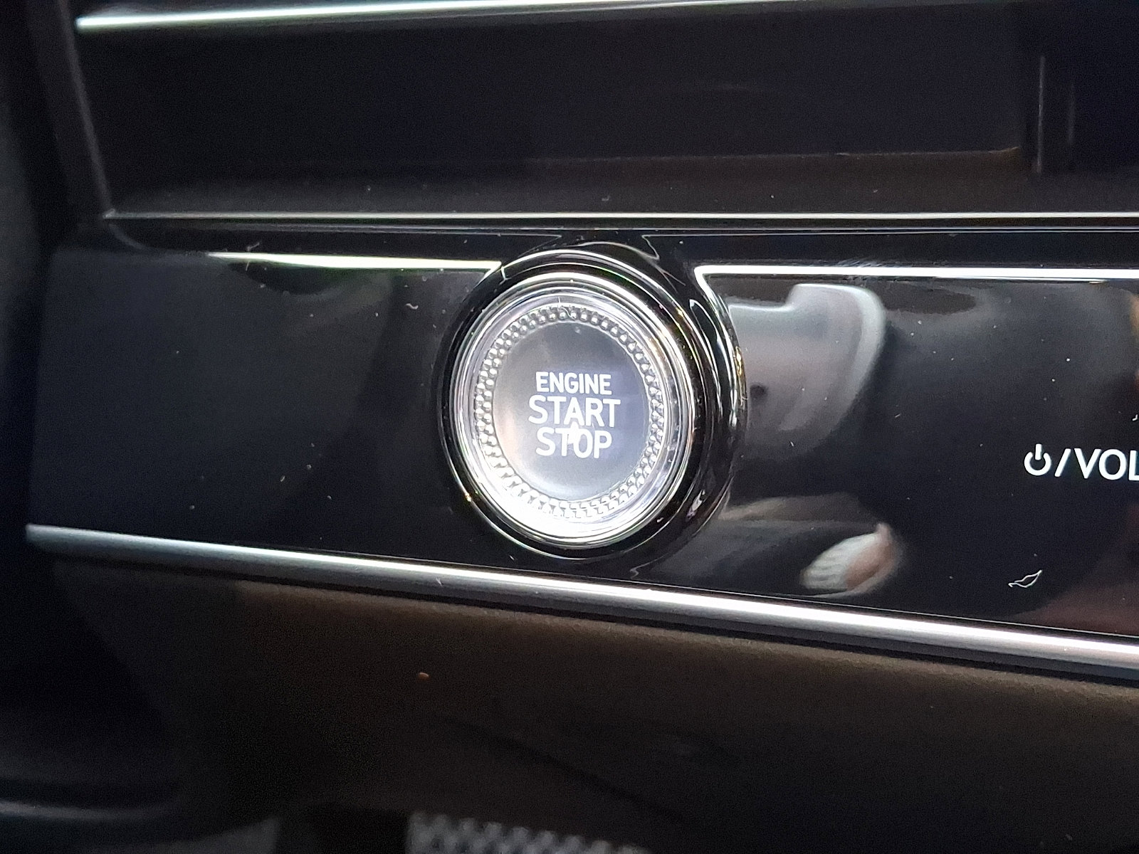 Certified 2026 Genesis GV70 2.5T image 23