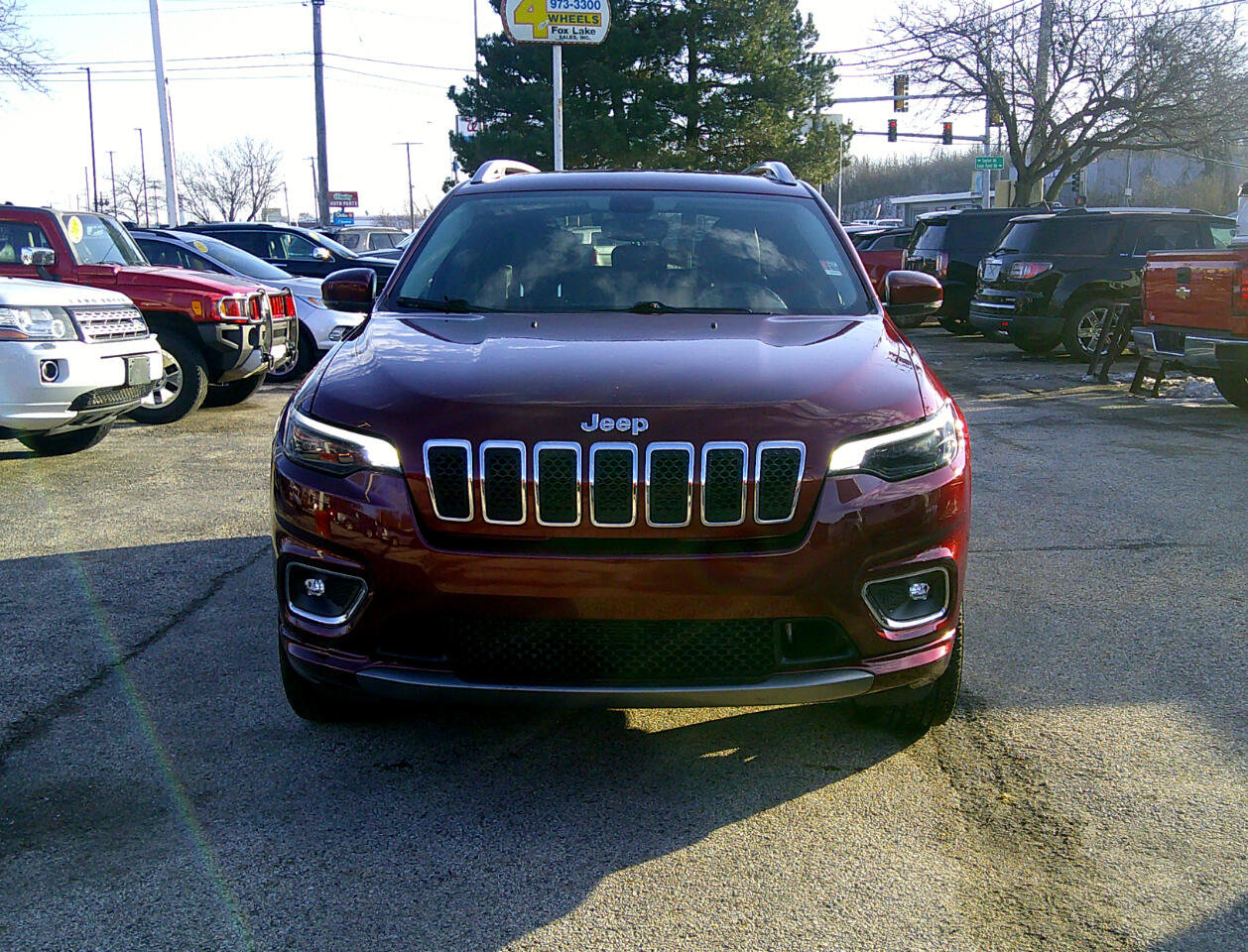 Used 2019 Jeep Cherokee Overland w/ Trailer Tow Group image 2