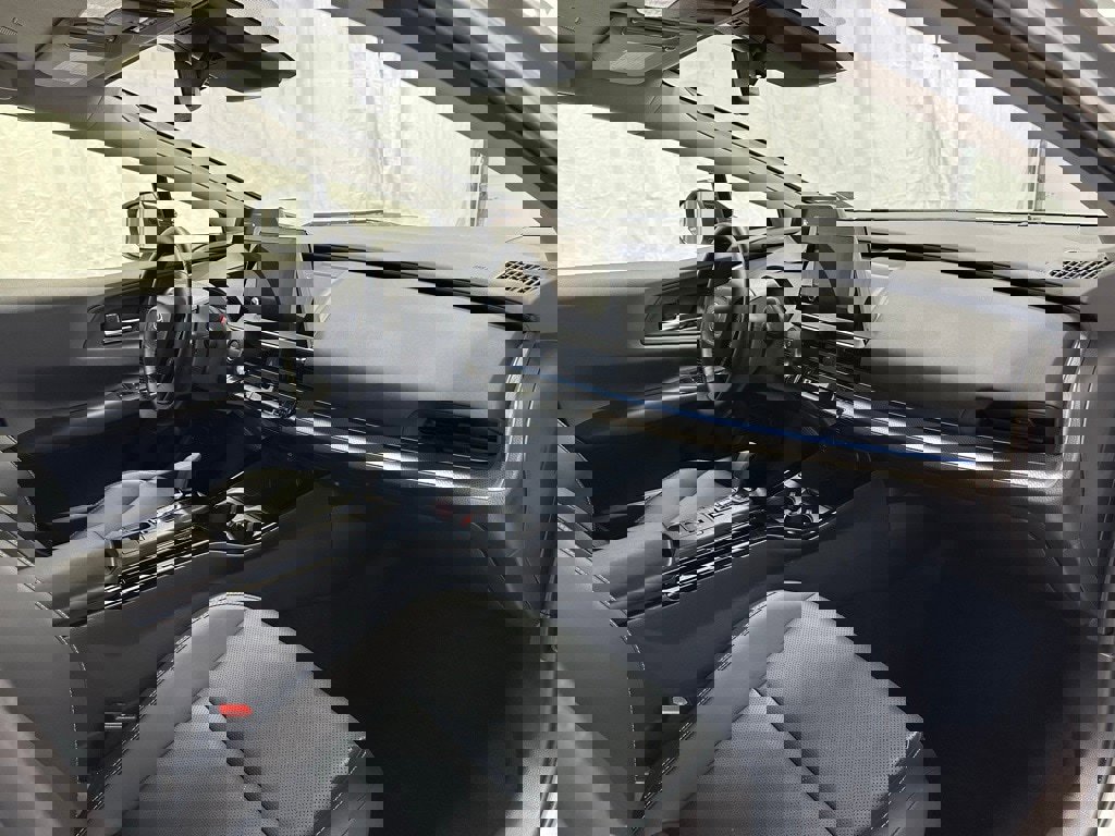 Used 2025 Toyota Prius XLE image 62