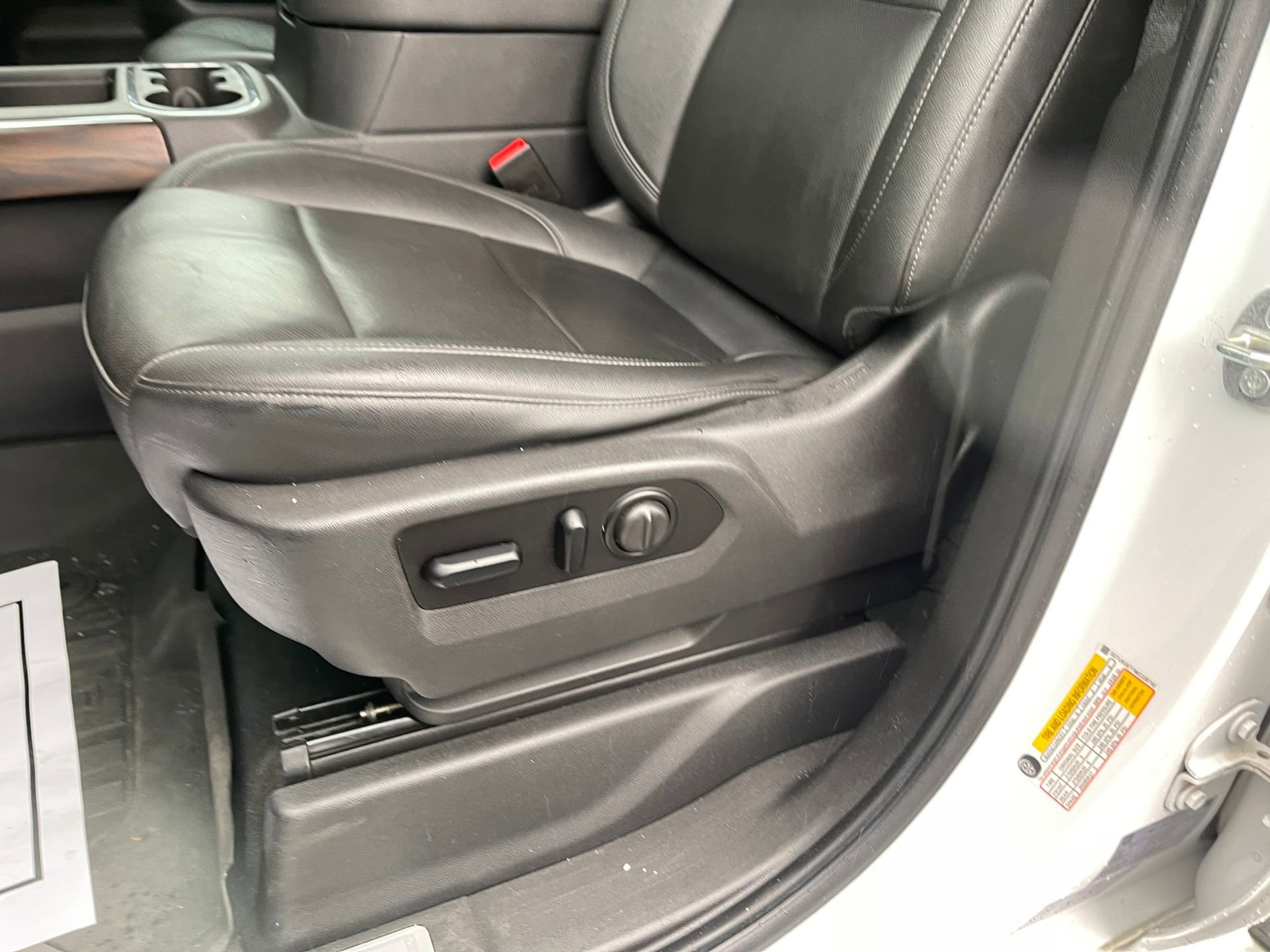 Used 2021 GMC Sierra 1500 SLT w/ SLT Premium Package image 14