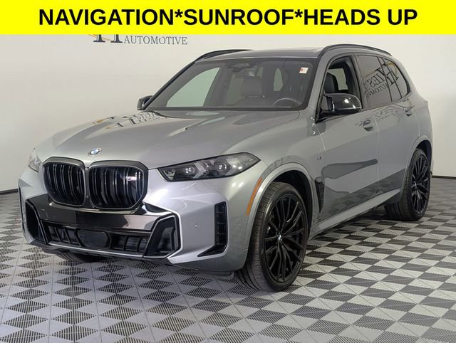 Used 2025 BMW X5 M60i image 4