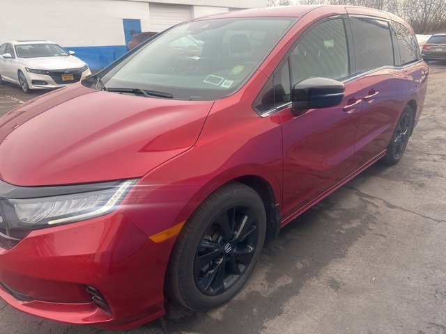 Used 2023 Honda Odyssey Sport image 4